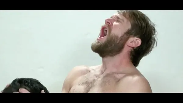 Bekijk Colby Keller takes Jay Roberts cocks in his mouth warme video's