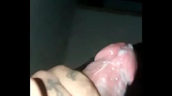 Mira nuevo cumming y gimiendo cálidos videos