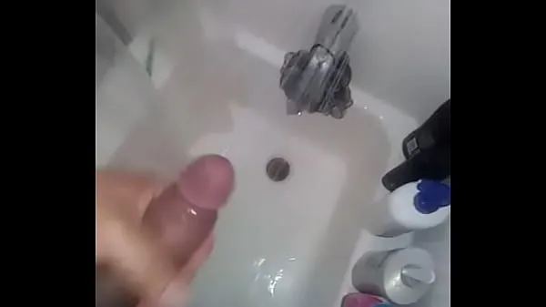 ดู Shower masturbation วิดีโอที่อบอุ่น