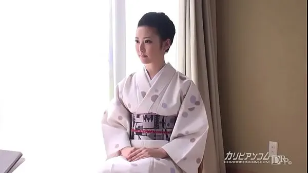 Katso The hospitality of the young proprietress-You came to Japan for Nani-Yui Watanabe lämmintä videota