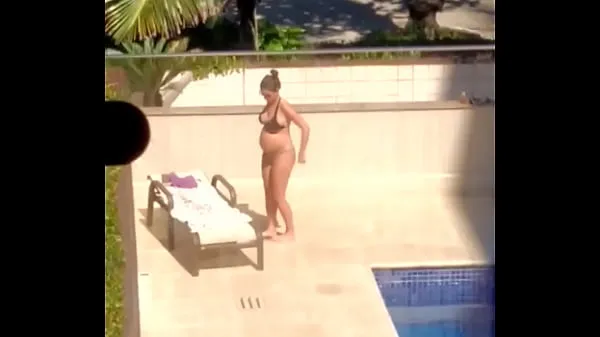 Mira bikini 2 cálidos videos