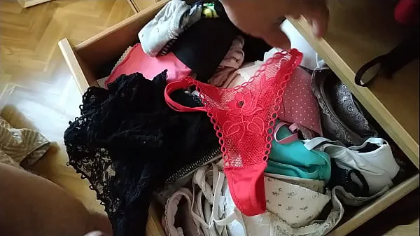 Titta på Thong, panties, lingerie, underwear varma videor