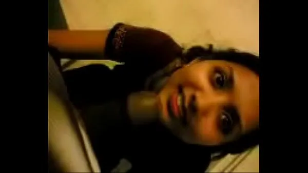 Посмотрите Лакхнау девушка по вызову развлекается с индийским членом теплые видео