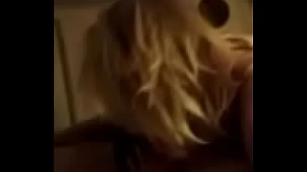 Bekijk Housewife gets down and dirty warme video's