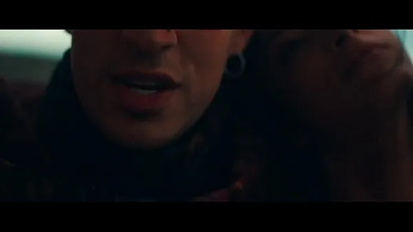 Oglądaj bad bunny ciepłe filmy