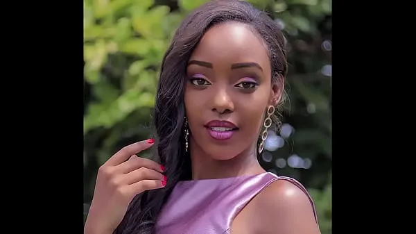 Guarda Vanessa Raissa Uwase a Ruanda video caldi