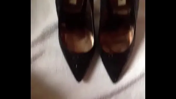 Pozrite si Cum on my landlady s shoes zaujímavé videá