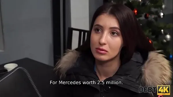 Se Debt4k. Juciy pussy of teen girl costs enough to close debt for a cool car varme videoer