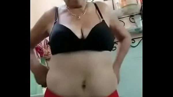 Bekijk Hot mexican granny warme video's