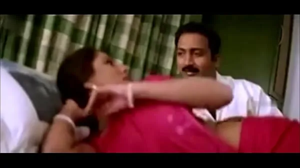 Přehrát indian mallu girl showing boobs aunty cleavage chut ungli pussy bhabhi cleavage boobs big zajímavá videa