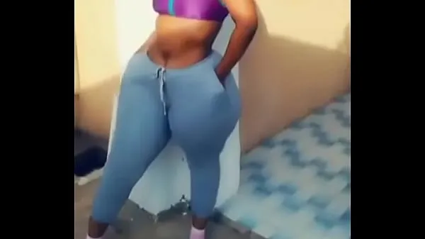 Se African girl big ass (wide hips varme videoer