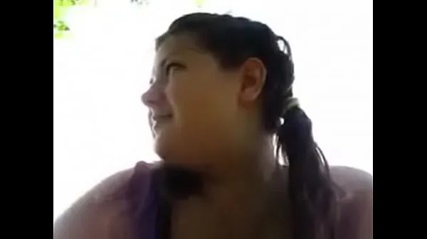 Mira Bbw en el lago cálidos videos