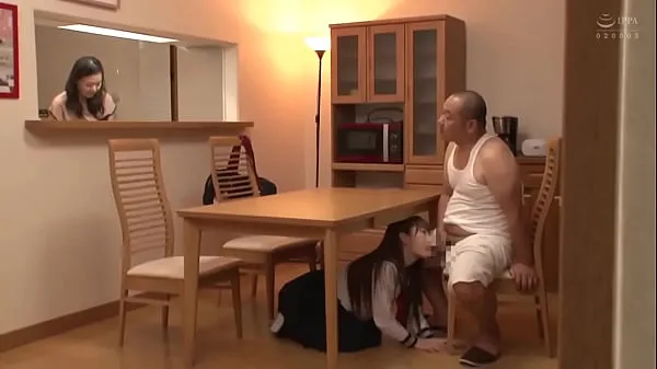Bekijk the pervert father in law warme video's