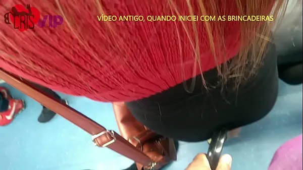 دیکھیں Cristina Almeida's husband filming his wife showing off on the Cptm train and Rondão گرم ویڈیوز