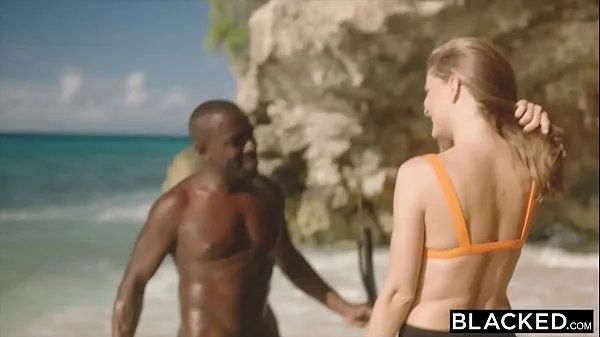 Nézze meg BLACKED Spontaneous BBC on Vacation meleg videókat