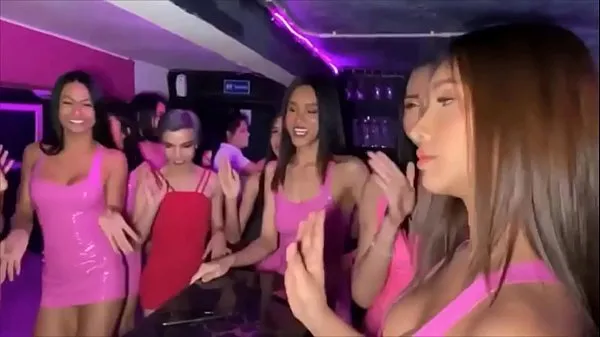 Παρακολουθήστε Latina T-girl whore is a cocksucker and a prostitute ζεστά βίντεο