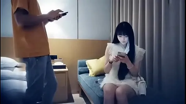 Xem 中国外围女 暗拍直播-极品长相甜美萌妹子，脱光光沙发吸奶扣逼再到床上，翘屁股69舔弄后入猛操呻吟 Video ấm áp