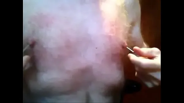 Mira Large nails being removed from nipples cálidos videos