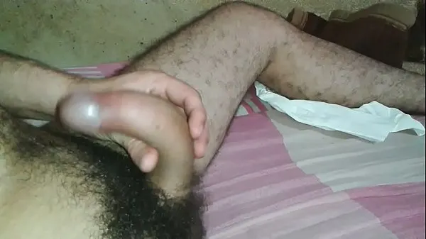 Pozrite si straight virgin jacking off zaujímavé videá