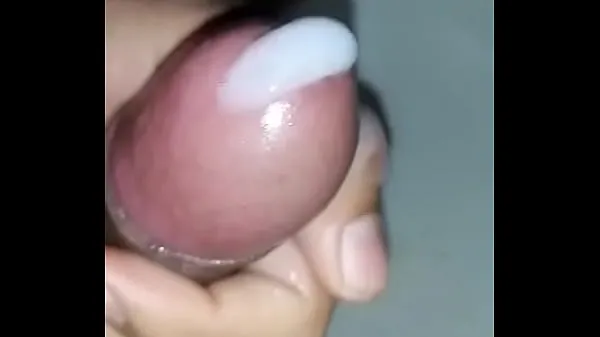 شاهد مقاطع فيديو دافئة A lot of milk coming out of my penis