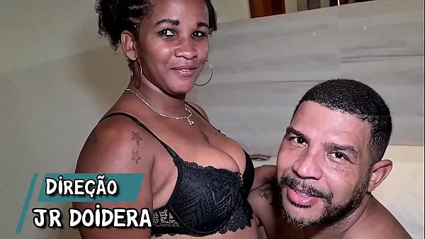 دیکھیں Brazilian Milf black girl doing porn for the first time made anal sex, double pussy and double penetration on this interracial threesome - Trailler - Full Video on Xvideos RED گرم ویڈیوز