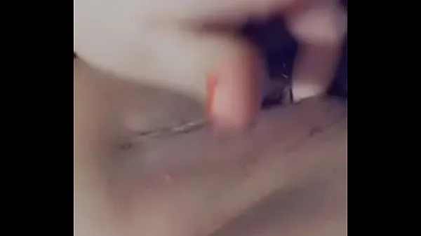 Bekijk my ex-girlfriend sent me a video of her masturbating warme video's