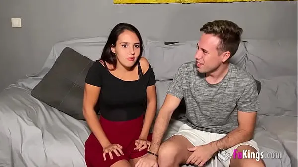 Nézze meg 21 years old inexperienced couple loves porn and send us this video meleg videókat