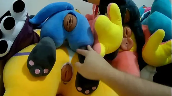 Plush Creampie Orgy with 6 Plushies따뜻한 동영상 보기