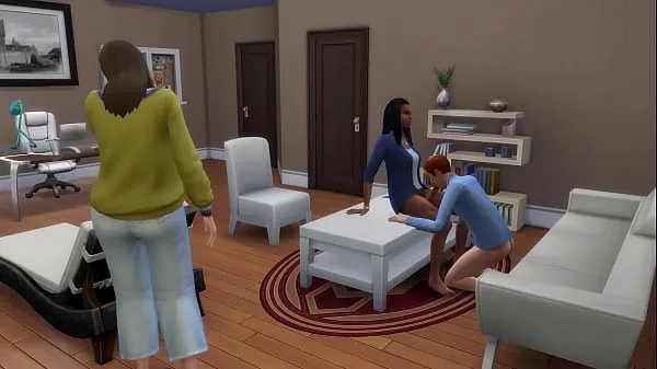 Посмотрите Жена смотрит, как ее мужа трахает негр трансвестит Шанайа (The Sims 4 | 3D хентай теплые видео