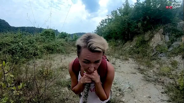 Oglejte si Tourist in the mountains fucks in the mouth and ass - eats cum toplih videoposnetkov