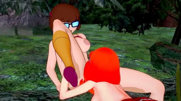 Tonton Nerdy Velma Dinkley and Red Headed Daphne Blake - Scooby Doo Lesbian Cartoon Video hangat