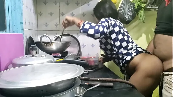 Watch The maid who came from the village did not have any leaves, so the owner took advantage of that and fucked the maid (Hindi Clear Audio warm Videos