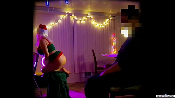 Se BUSTY, BABE, MILF, Naughty elf on the shelf, Little elf girl gets ass and pussy fucked hard, CHRISTMAS varme videoer