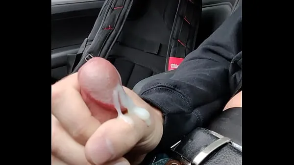 观看046 So Much Cum Making My Hand Drip In The Car Vegaslife486温馨视频