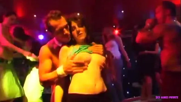 Přehrát Horny ladies partying vol.6 zajímavá videa