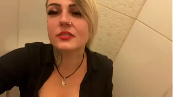 Sehen Sie sich Ich im verrückten Club im Badezimmer! Ich habe nur wegen eines Posts voller Spannung gepostetwarme Videos an