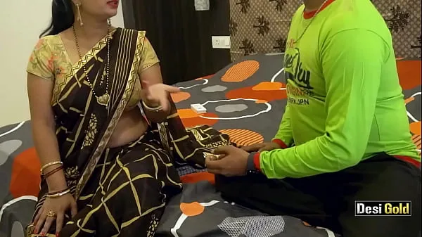 دیکھیں Indian Step Mother-In-Law Saved Her Divorce With Hindi Audio گرم ویڈیوز