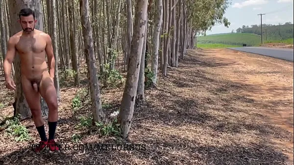 Assista Nu masculino na estrada - 2022 vídeos quentes