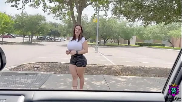 Pozrite si Chubby latina with big boobs got into the car and offered sex deutsch zaujímavé videá