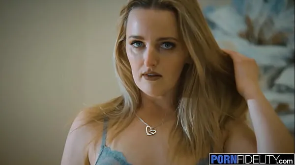 Watch PORNFIDELITY Aussie Babe Charlie Forde Deepthroats Cock warm Videos