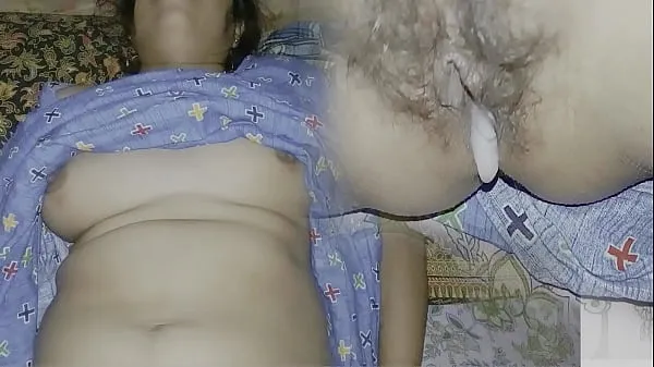 Titta på Sexy Desi Big boobs aunti xxx fucking with house owner Son - bengali xxx couple varma videor