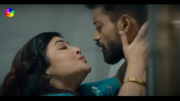 دیکھیں Son-in-law fucks mother-in-law after wife sleeps Hindi گرم ویڈیوز