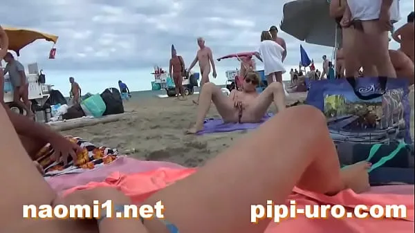 Se girl masturbate on beach varme videoer
