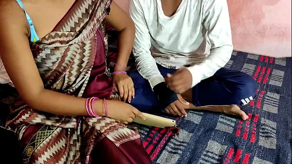 Pozrite si Troubled by quarrel xxx step mom supported, hindi roleplay chudai zaujímavé videá