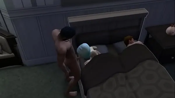 Tonton Skinny nyphoman gets impaled next to her sleeping boyfriend Video hangat