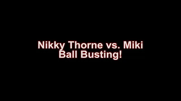 Se Nikky Thorne vs. Miki - Ballbusting varme videoer