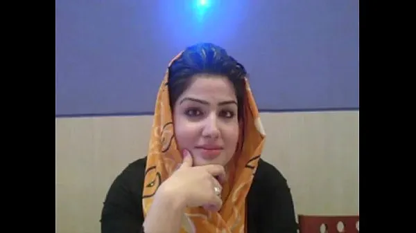 Attractive Pakistani hijab Slutty chicks talking regarding Arabic muslim Paki Sex in Hindustani at S गर्मजोशी भरे वीडियो देखें