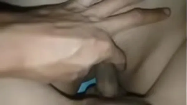 Guarda La figa riempita di sperma di una studentessa con una figa grande, scopata fino a riempirle il clitoride, si è masturbata due volte video caldi