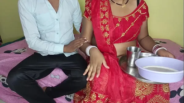 Sıcak Videolar Mere first Karva Chauth ke din Pati Daru pi ke a Gaya aur Mujhe Chod Dala izleyin