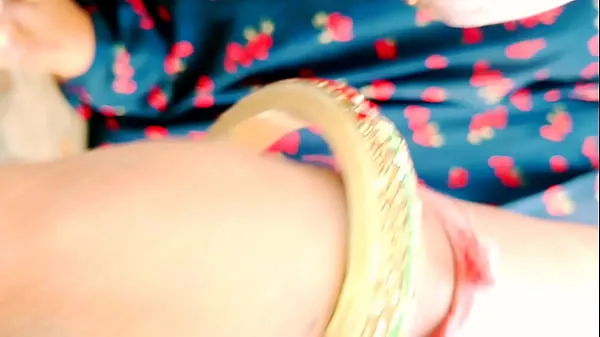 Sıcak Videolar Desi village girl fingering izleyin